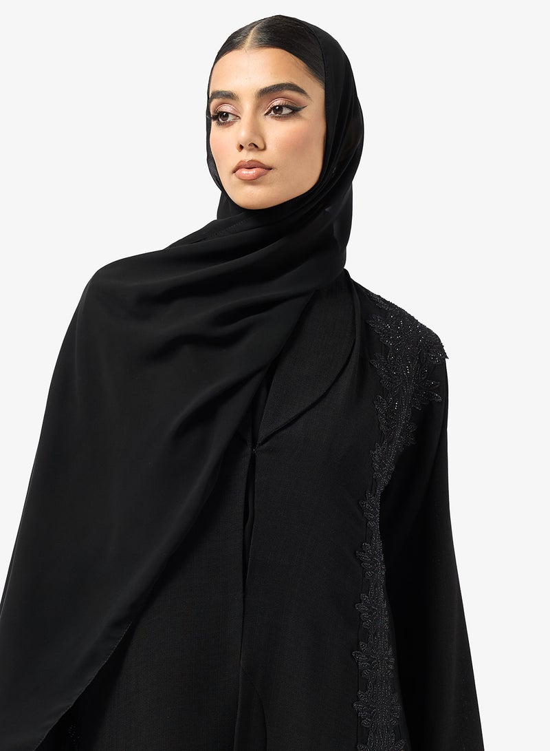 hayas closet Black Embroidery Collared Abaya With Sheila - Image 4